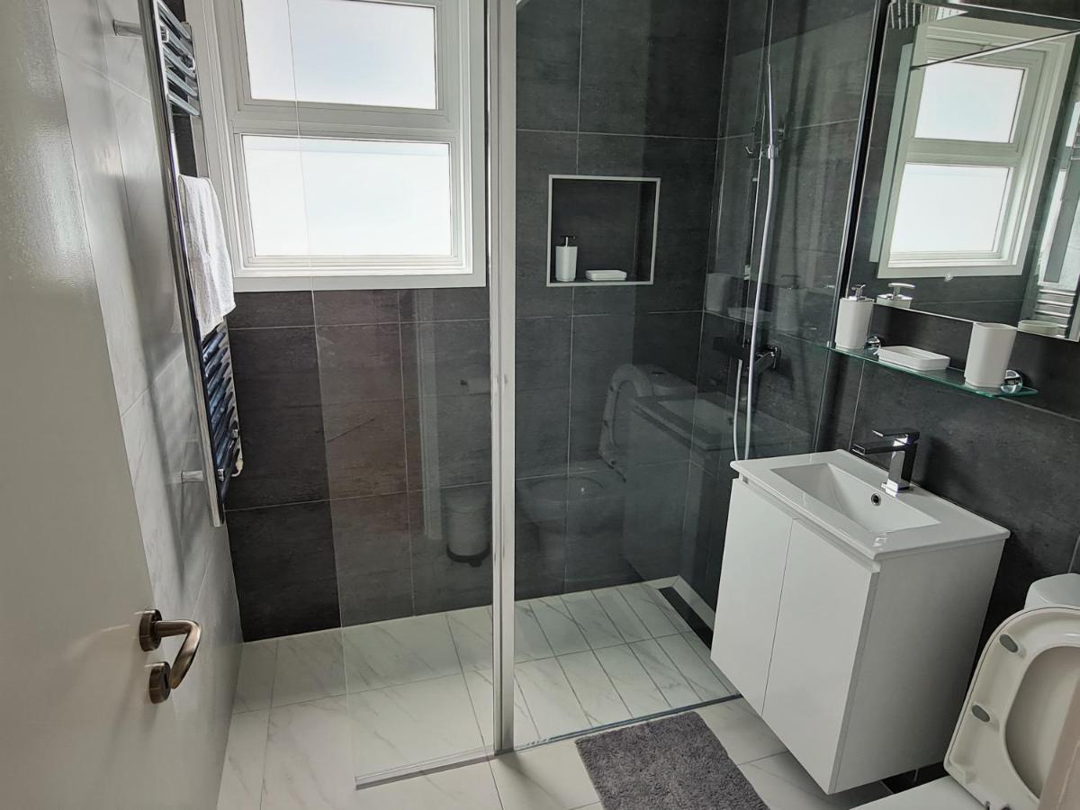 Easystay Two Bedroom Apartment Λάρνακα Εξωτερικό φωτογραφία
