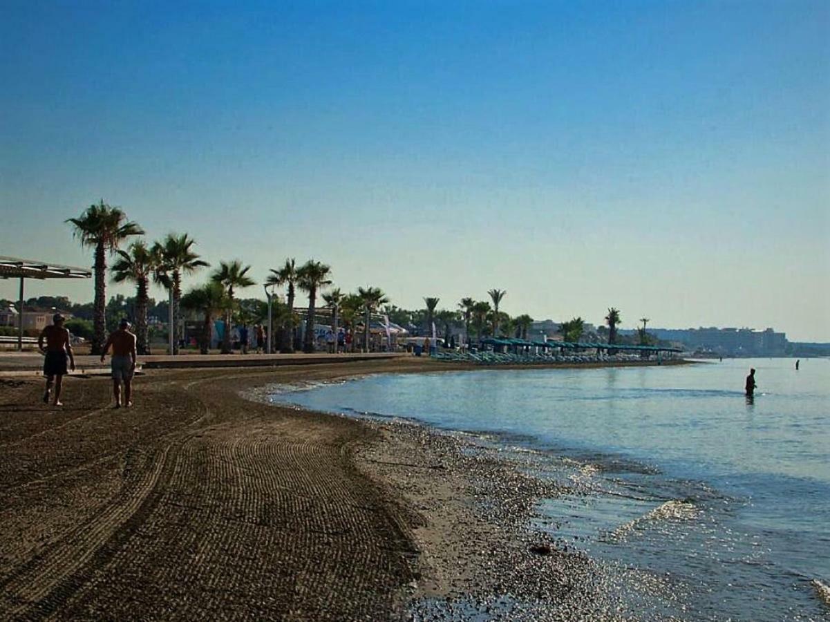 Easystay Two Bedroom Apartment Λάρνακα Εξωτερικό φωτογραφία